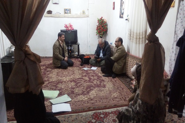 حمایت خیر مقیم خارج از کشور از 12 خانواده نیازمند ملایری حمایت خیر مقیم خارج از کشور از 12 خانواده نیازمند ملایری