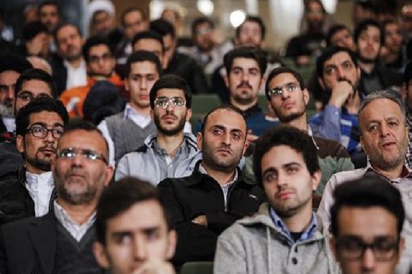 دانشگاه&zwnj;ها با تربیت نیروی انسانی کارآمد به پیشرفت جامعه کمک کنند