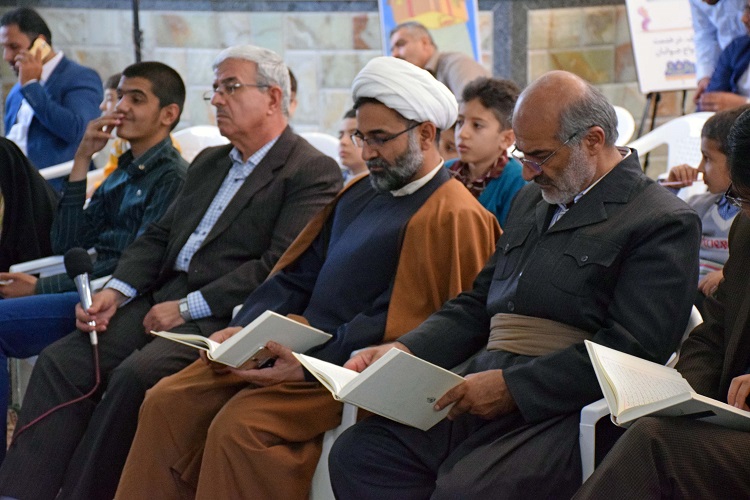 صوت منشاوی دلم رابه نور قرآن روشن کرد/جواب من به دعوت کشورهای عربی حب الوطن الی الایمان بود صوت منشاوی دلم رابه نور قرآن روشن کرد/جواب من به دعوت کشورهای عربی حب الوطن الی الایمان بود