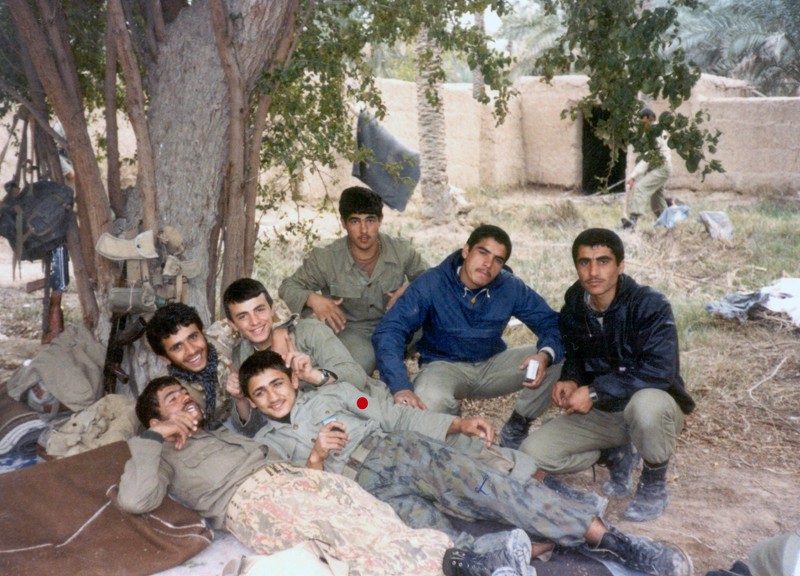 دو برادر؛ دو هم&zwnj;رزم/آب زنید راه را، هین که نگار می&zwnj;رسد!