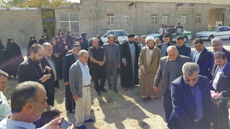 گام به گام از کلنگزنی تا افتتاح جامعهالقرآن نرجه در قاب دوربین گام به گام از کلنگزنی تا افتتاح جامعهالقرآن نرجه در قاب دوربین