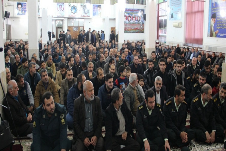 ایثار و از خود گذشتگی شهدا راز ماندگاری اسلام است
