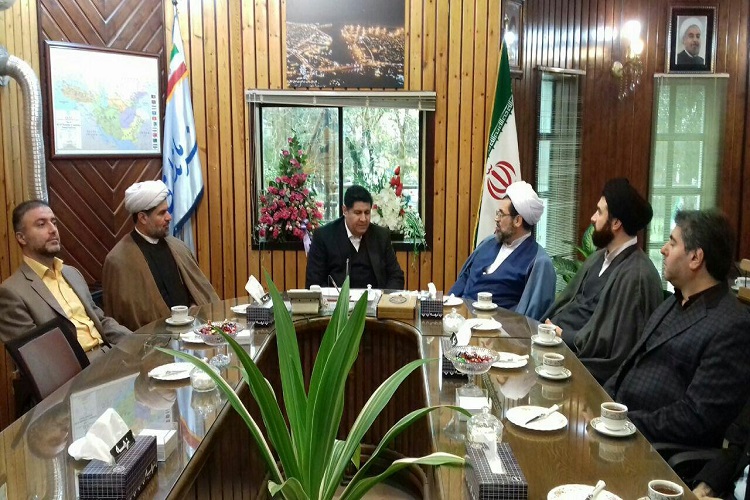 باید از ظرفیت امامزادگان برای توسعه قطب گردشگری مذهبی استفاده کرد
