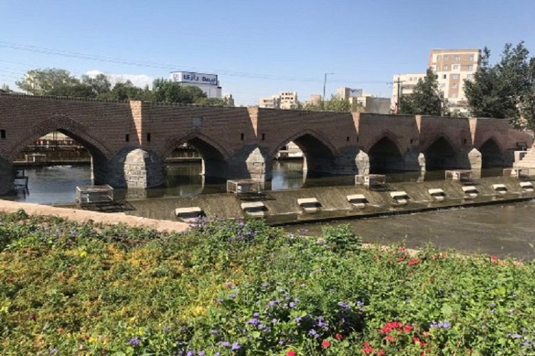 پیشرفت ۹۰ درصدی عملیات عمرانی پل&zwnj;های تاریخی اردبیل