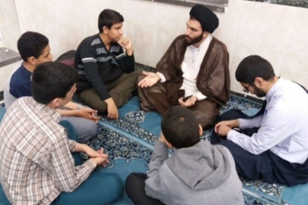فعالیت 57 مبلغ و مبلغه در مدارس نهاوند