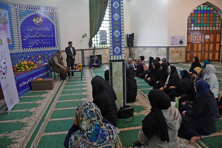 برگزاری آزمون کتبی طرح روخوانی و روانخوانی قرآن در کردستان