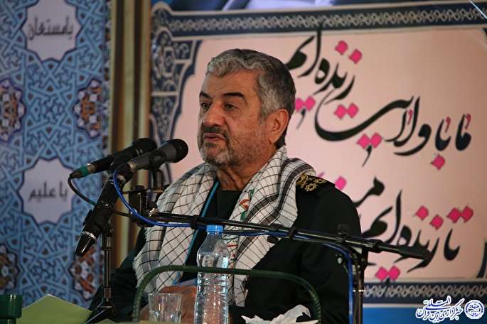 آمریکا رو به افول است/ هراسی از ‌تهدیدها نداریم