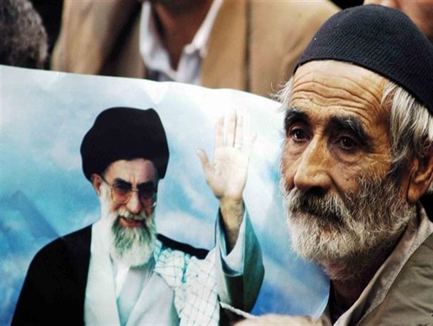 سرگذشت پیچیده خبرنگار قزوینی در 25 آذر 82/ آمد بهار جان&zwnj;ها