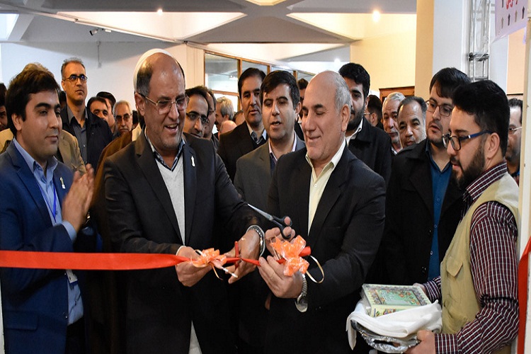 آغاز به کار نمایشگاه اشتغال و توسعه کارآفرینی دانشگاه علمی کاربردی آذربایجانشرقی آغاز به کار نمایشگاه اشتغال و توسعه کارآفرینی دانشگاه علمی کاربردی آذربایجانشرقی