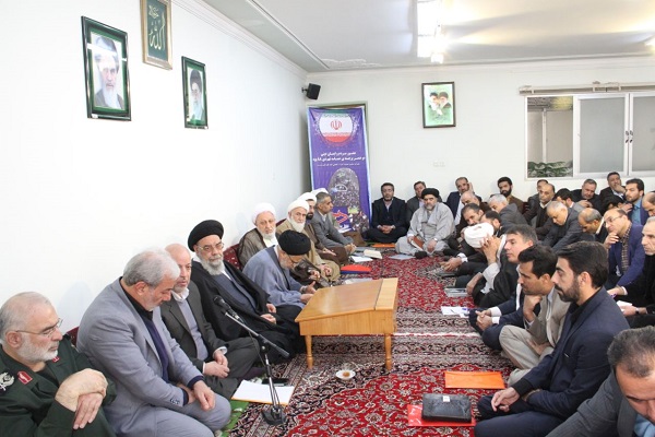 آیین&zwnj;های چهلمین سالگرد پیروزی انقلاب، خودجوش و مردمی برگزار شود