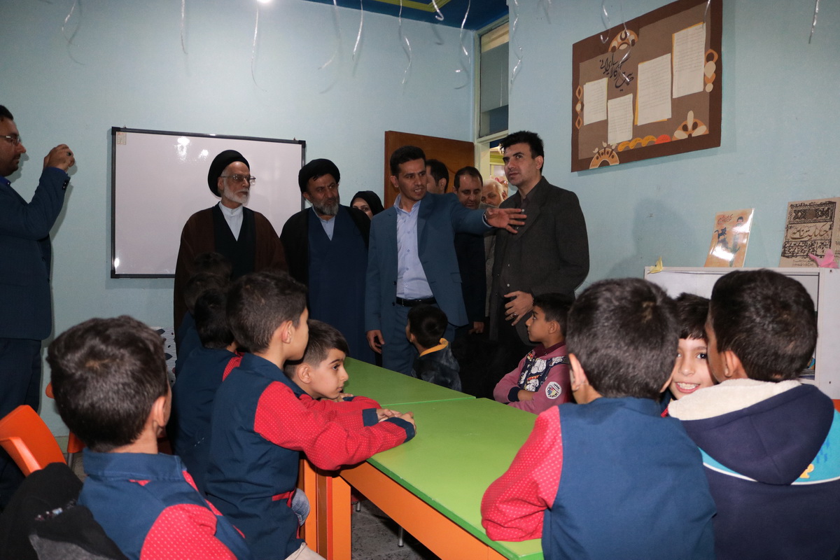 پایگاه فرهنگی هنری کانون در عین دو اهواز راهاندازی شد پایگاه فرهنگی هنری کانون در عین دو اهواز راهاندازی شد