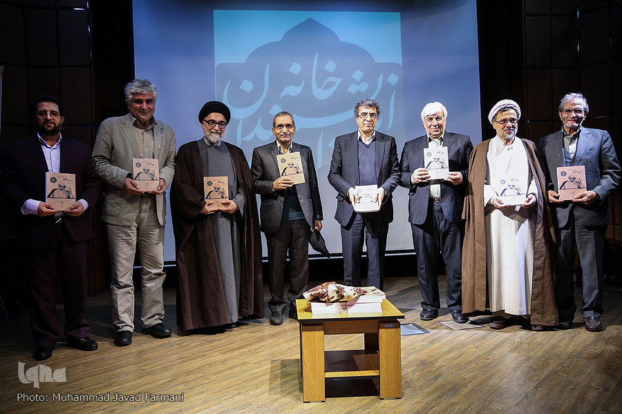بار کسی نبود، اما یار همگان بود
