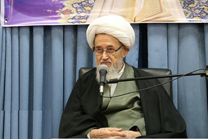نقش آموزش و پرورش در مقابله با آسیب&zwnj;های فضای مجازی