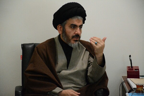 پرداخت به مساله مهدویت، وظیفه شرعی همگان است