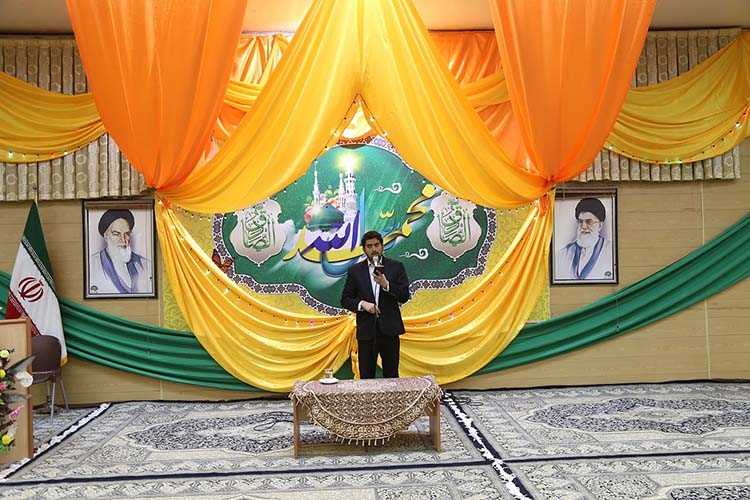 جشن میلاد پیامبر اکرم و امام صادق در یزد+عکس