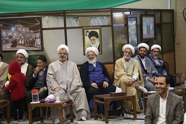 جشن میلاد پیامبر اکرم و امام صادق در یزد+عکس
