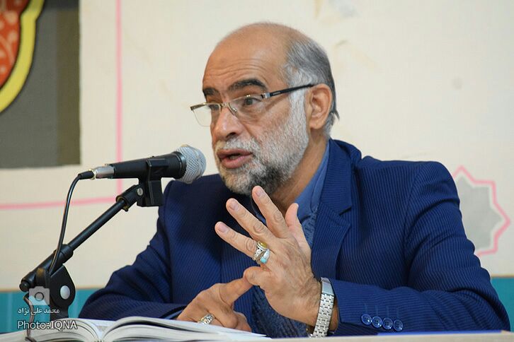 گزارش تصویری مسابقات قرآن کارکنان بنیاد شهید لرستان