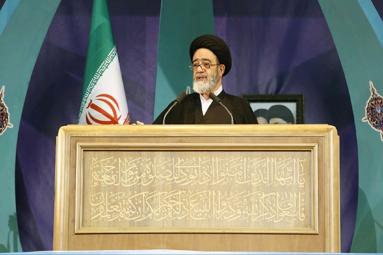 دشمنان مترصد فرصت برای ایجاد تفرقه افکنی بین مذاهب هستند