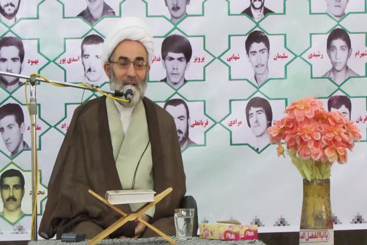 فرهنگ ایثار و شهادت برگرفته از تفکر شیعه است فرهنگ ایثار و شهادت برگرفته از تفکر شیعه است