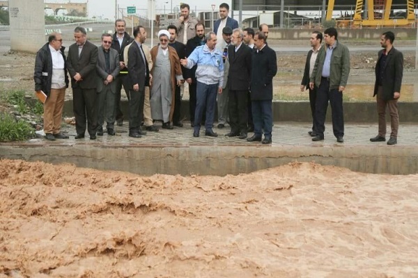 بازدید رییس مجلس از مناطق سیل زده قم