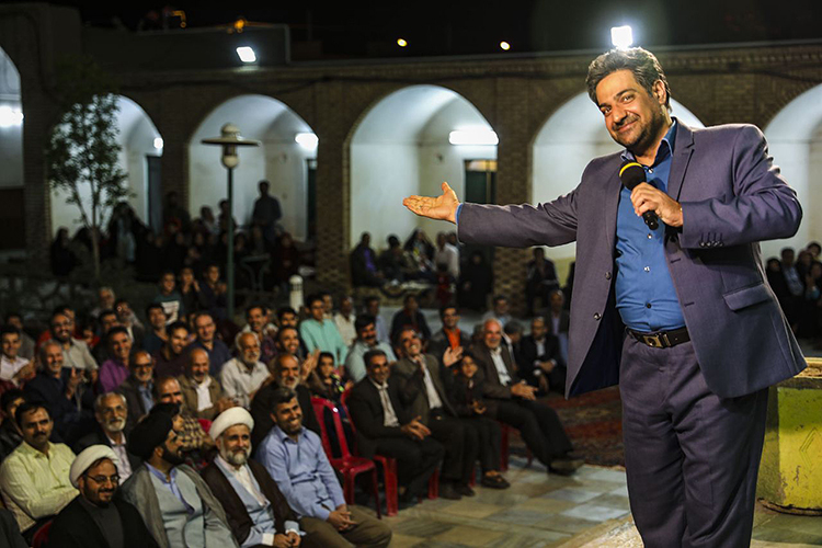 جشن مبعث در امامزاده سیدنورالدین احمد اردکان