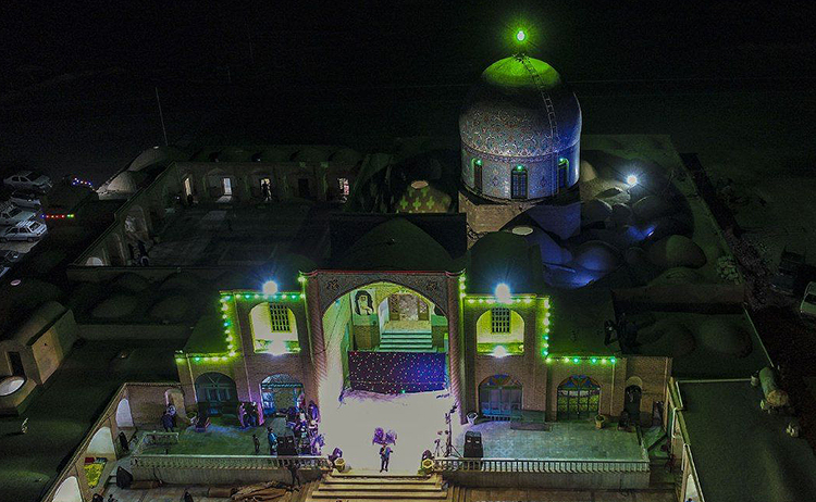جشن مبعث در امامزاده سیدنورالدین احمد اردکان