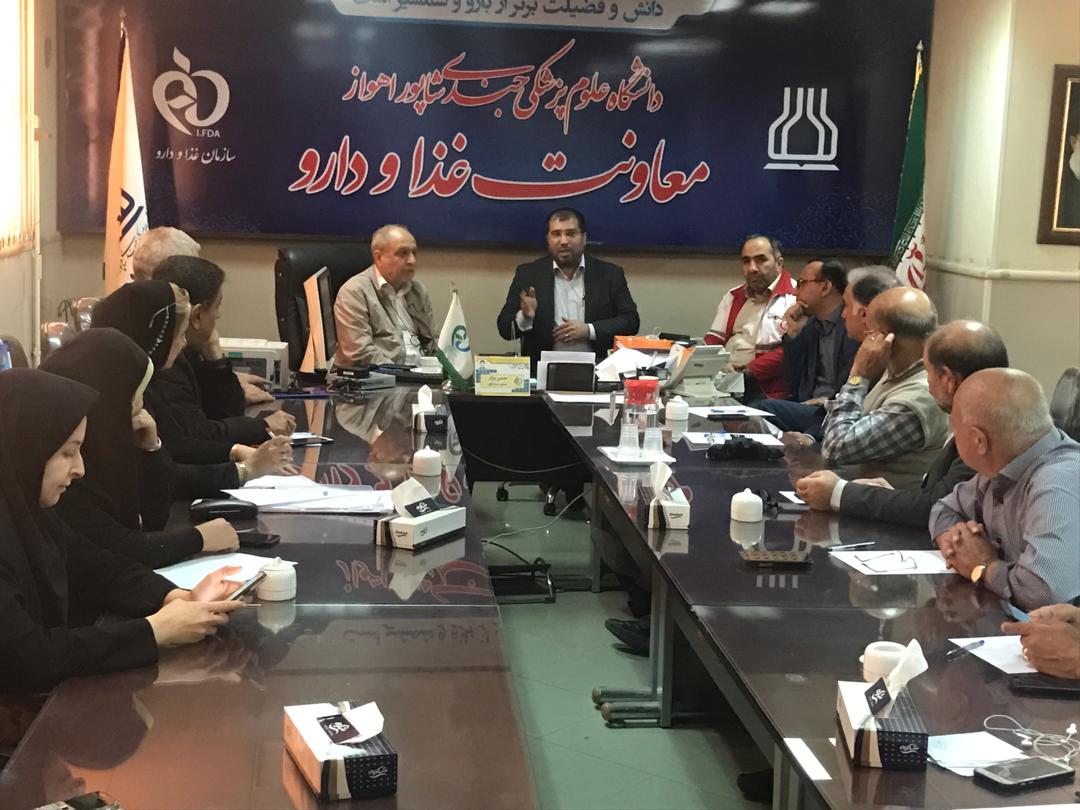 تدابیر معاونت غذا و داروی اهواز برای سیل‌زدگان