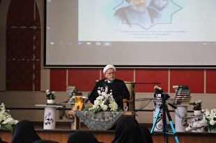 تشکیل نظام اسلامی هدف و آرزوی شهید صدر بود
