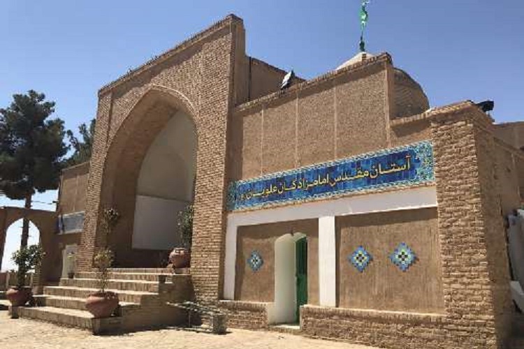 بقعه علویان سمنان آرامگاه ۱۰ امامزاده از تبار سقای کربلا بقعه علویان سمنان آرامگاه ۱۰ امامزاده از تبار سقای کربلا