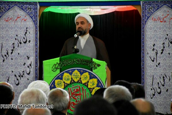 عمل به سیره امام حسین(ع)؛ شاهکلید قفلهای سرسخت دنیا عمل به سیره امام حسین(ع)؛ شاهکلید قفلهای سرسخت دنیا