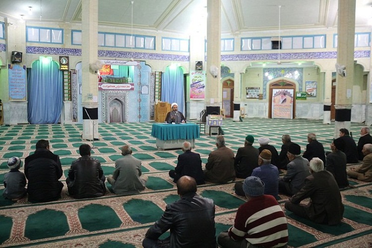 برگزاری جلسات مستمر تفسير قرآن در مسجد ابواسحق اهر