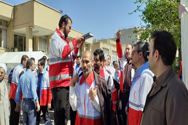 بدرقه 110 تن از جوانان، امدادگران و داوطلبان خدمت رسانی در مناطق سیل زده لرستان
