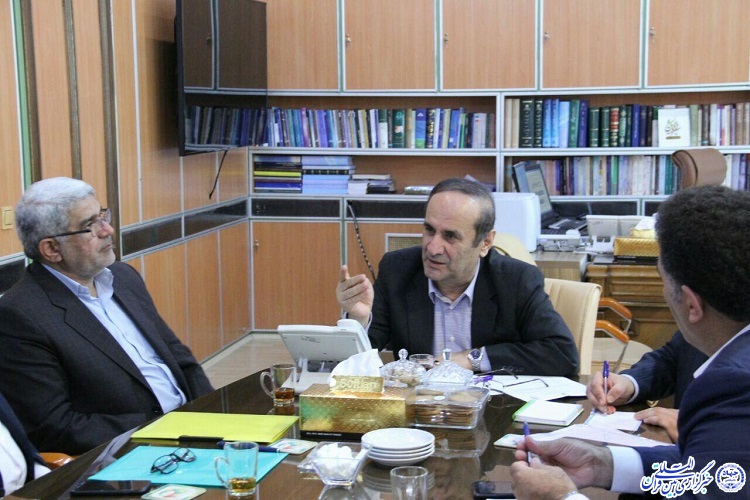 خانواده&zwnj;های شهدا و ایثارگران حق بزرگی به گردن نظام و کشور دارند
