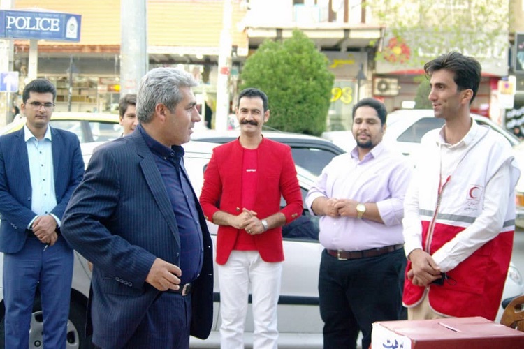 کمک&zwnj;های مردمی باید از طریق نهادهای مورد اعتماد انجام شود