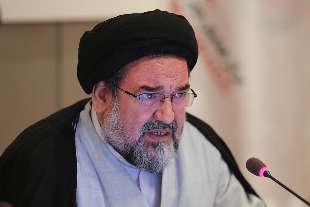 آمریکایی‌ها اقتصاد ایران را بهتر از ما شناخته‌اند/ اقتصاد مقاومتی؛ راه درمان اقتصاد کشور