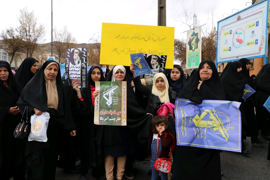 تظاهرات حمایت از سپاه پاسداران در چهارمحال و بختیاری+عکس