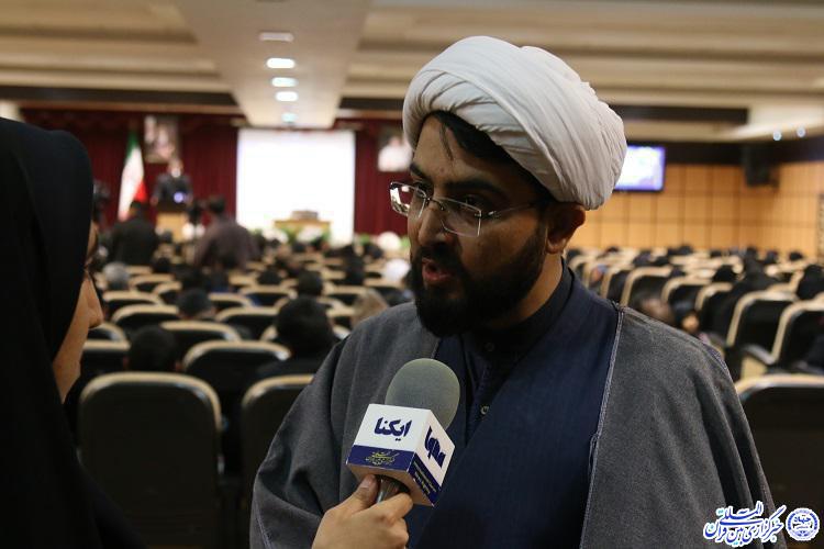 دیدار 30 فعال قرآنی خراسان&zwnj;جنوبی با رهبر معظم انقلاب