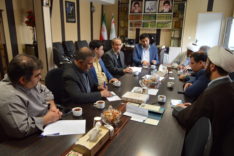 برنامه های قرآنی اوقاف در راستای پیشبرد اهداف مؤسسات قرار گیرد