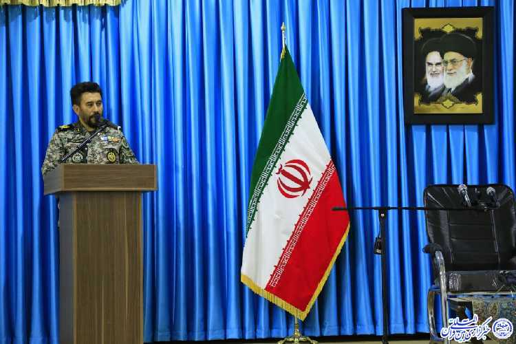 دیدار فرماندهان ارتش با آیتالله عبادی دیدار فرماندهان ارتش با آیتالله عبادی