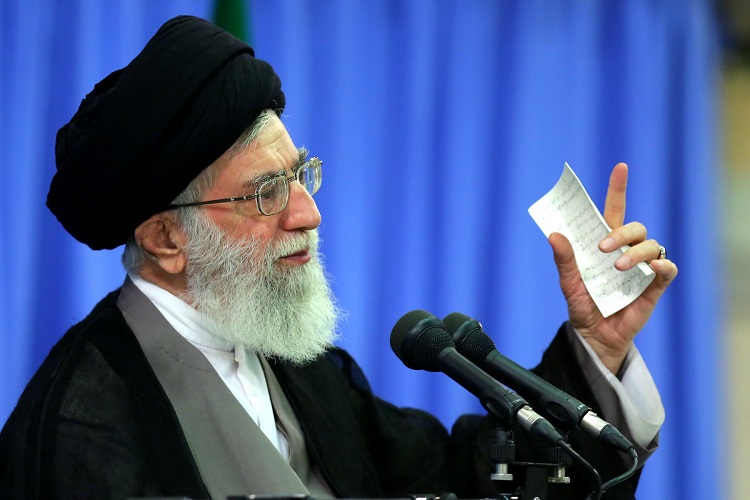 دیدار 40 نفر از فعالان قرآنی البرز با مقام معظم رهبری
