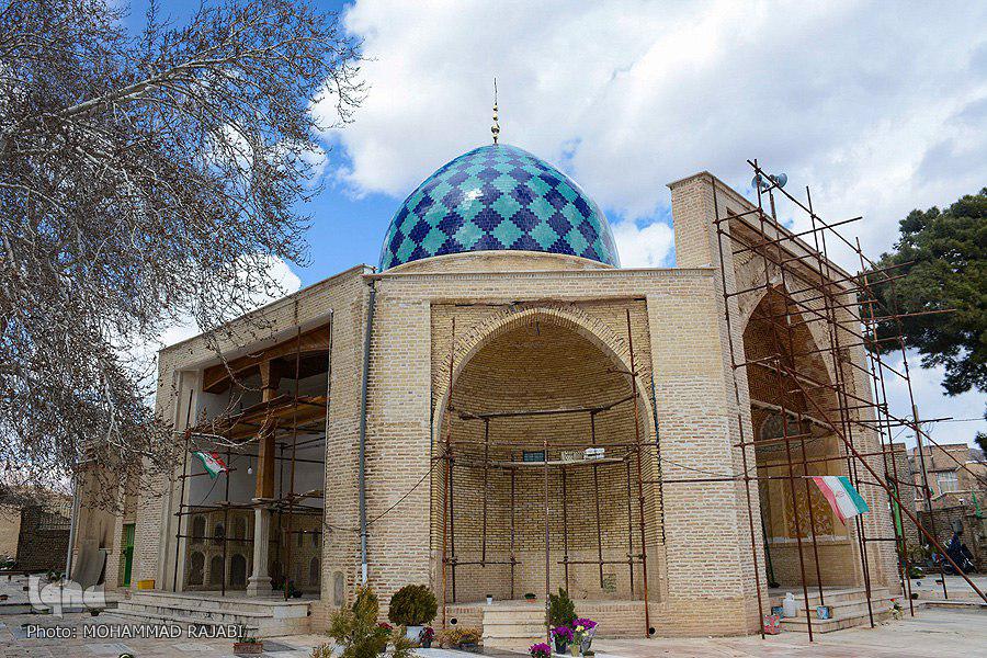 سفری به هلند ایران؛ از سرچشمه و چنار هزارساله تا ستونهای تاریخی خورهه سفری به هلند ایران؛ از سرچشمه و چنار هزارساله تا ستونهای تاریخی خورهه