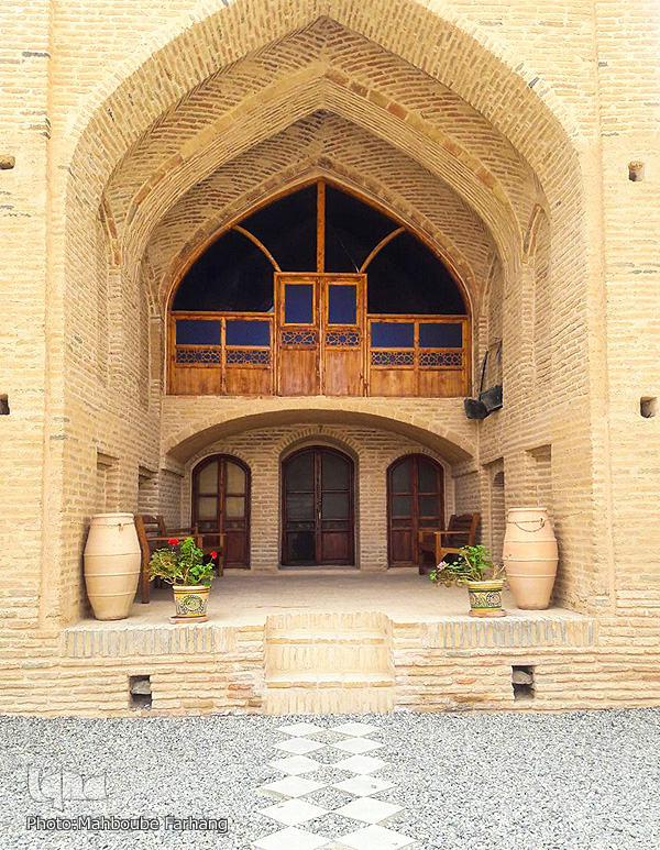 کاورانسرای عباسی