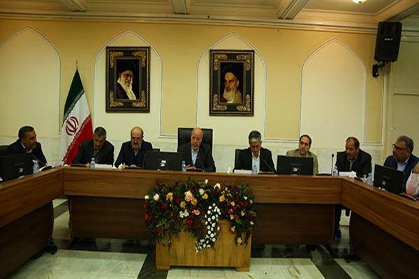 اقتصاد مقاومتی، آسیب&zwnj;پذیری را در شرایط جنگ اقتصادی کاهش می&zwnj;دهد