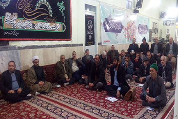 دوره آموزشی هیأت امناء و خادمین بقاع متبرکه اسفراین برگزار شد