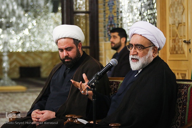 واقفین خود را مدیون محبت امام رضا(ع) بدانند