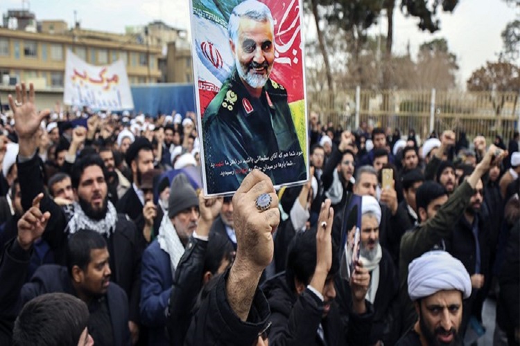 مردم البرز بعد از نماز جمعه راهپیمایی کردند