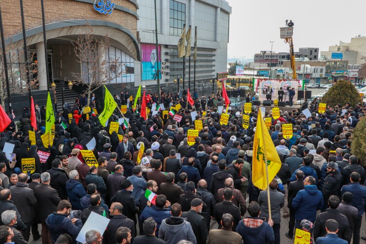 عزاداری زنجانی‌ها برای حاج قاسم سلیمانی