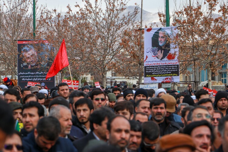 عزاداری زنجانی‌ها برای حاج قاسم سلیمانی