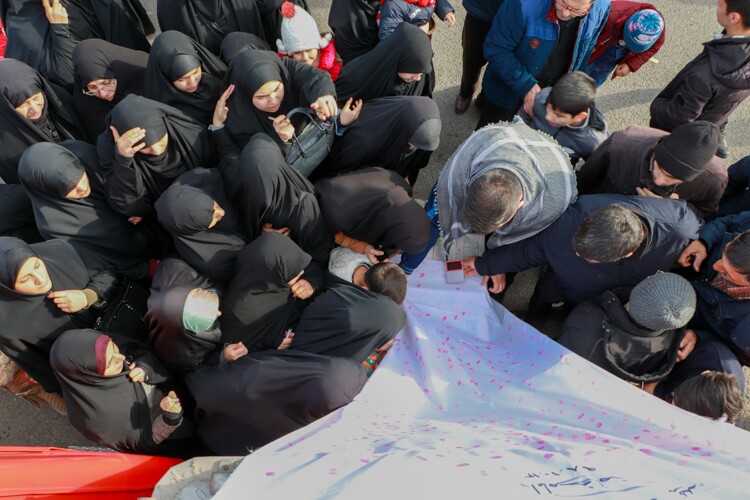 عزاداری زنجانی‌ها برای حاج قاسم سلیمانی