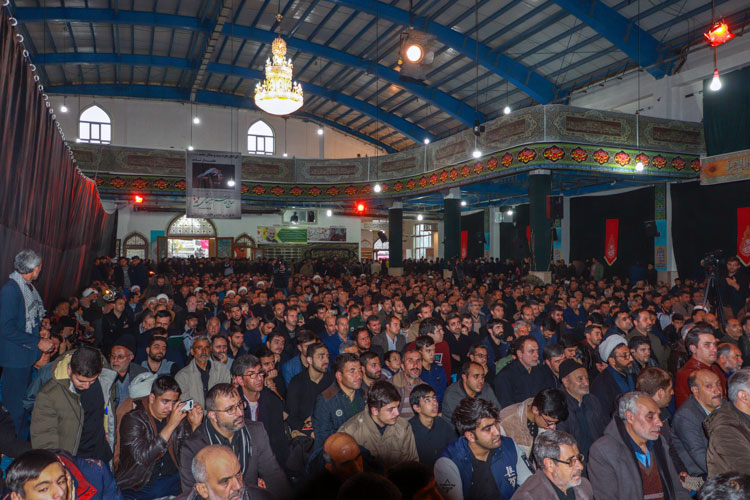حسینیه عاشقان ثارالله زنجان در سوگ سردار دل‌ها